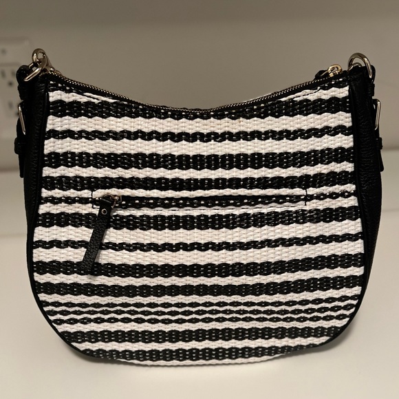Kate Spade Black & White Leather Purse LIKE NEW - Picture 2 of 8